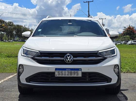 VOLKSWAGEN NIVUS 1.0 200 TSI TOTAL FLEX HIGHLINE AUTOMÁTICO